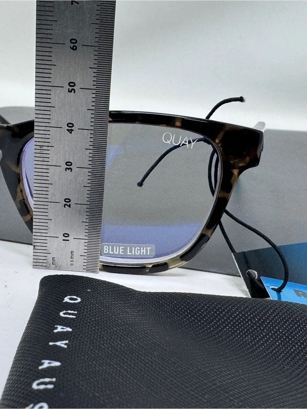 Quay Mini Hardwire Blue Light Glasses reading glasses +2.00 tortoise